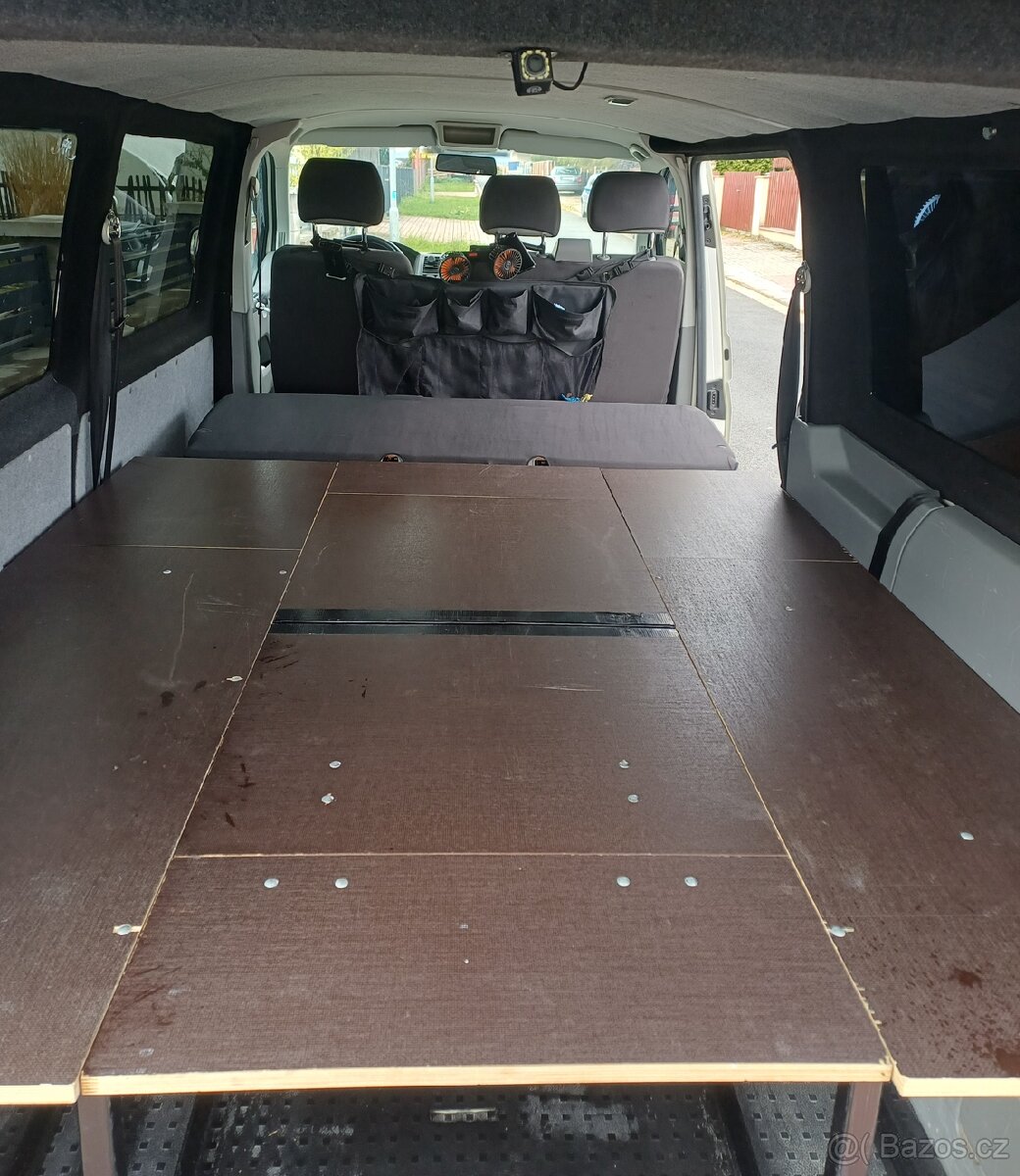 Transporter 1.9, spací vestavba - 10