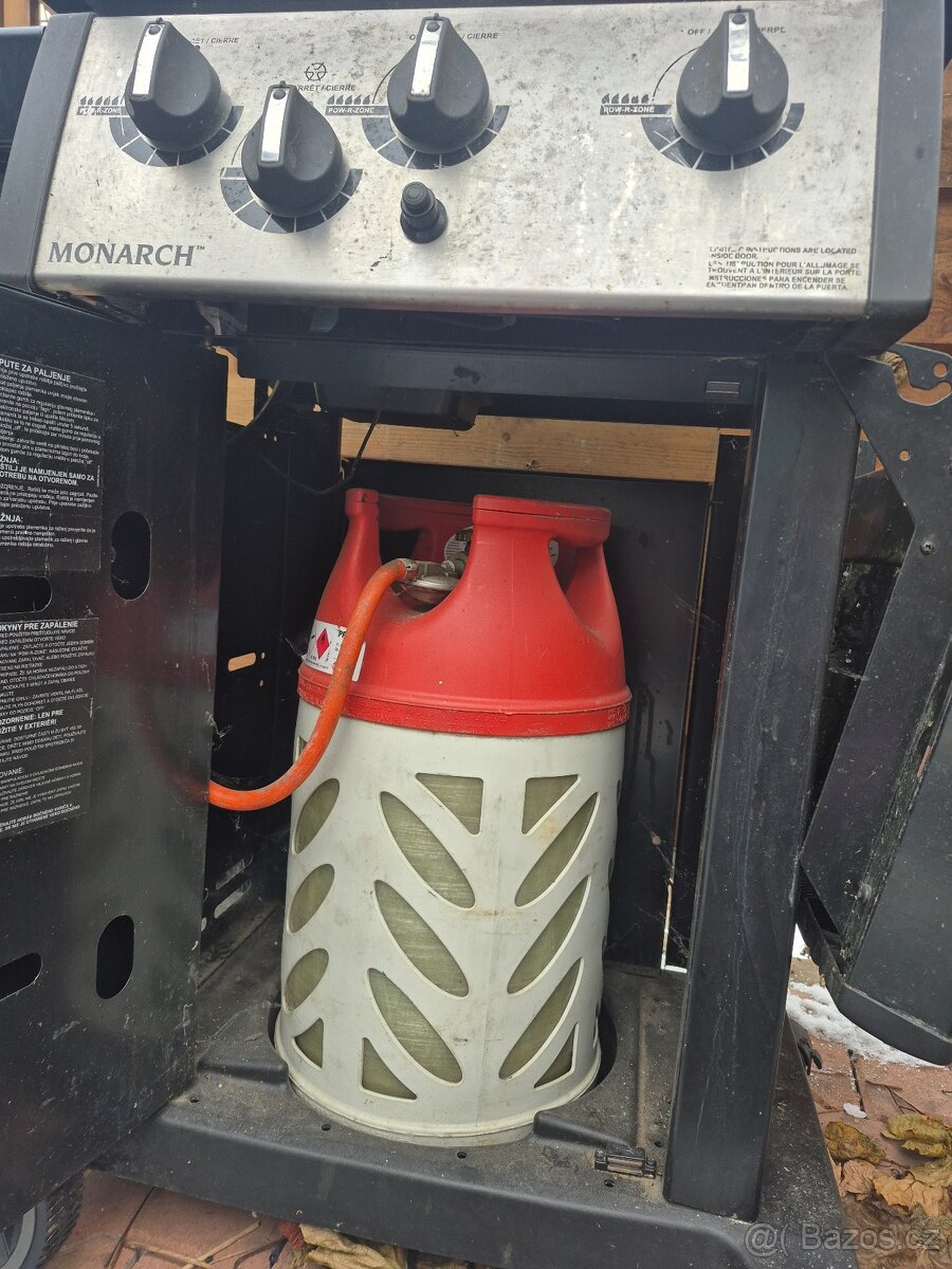 Broil King Monarch 340 - 10