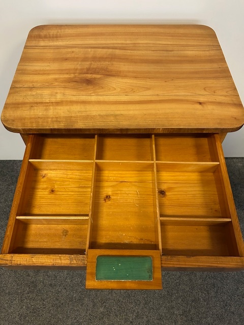 Šicí stolek biedermeier - originál. - 10