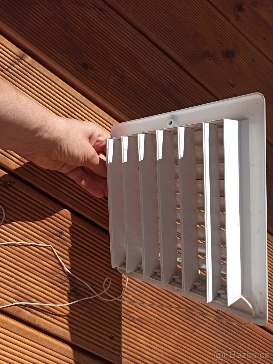2 VENTILAČNÍ MŘÍŽKY - NOVÉ - 10