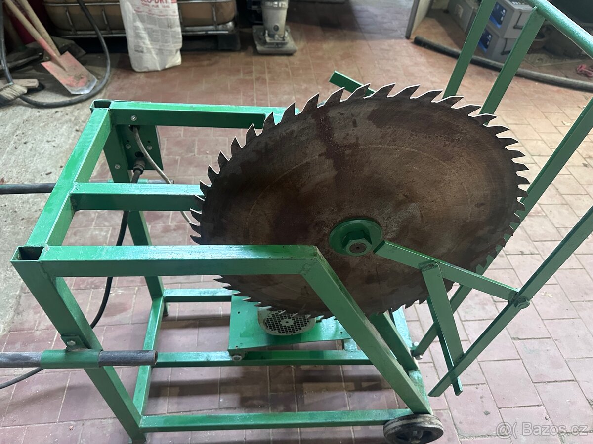 Cirkulárka s kolébkou , pila - 10