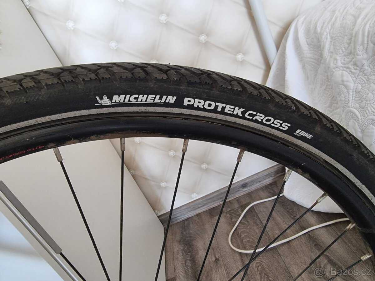 Krosové dámské kolo - 10