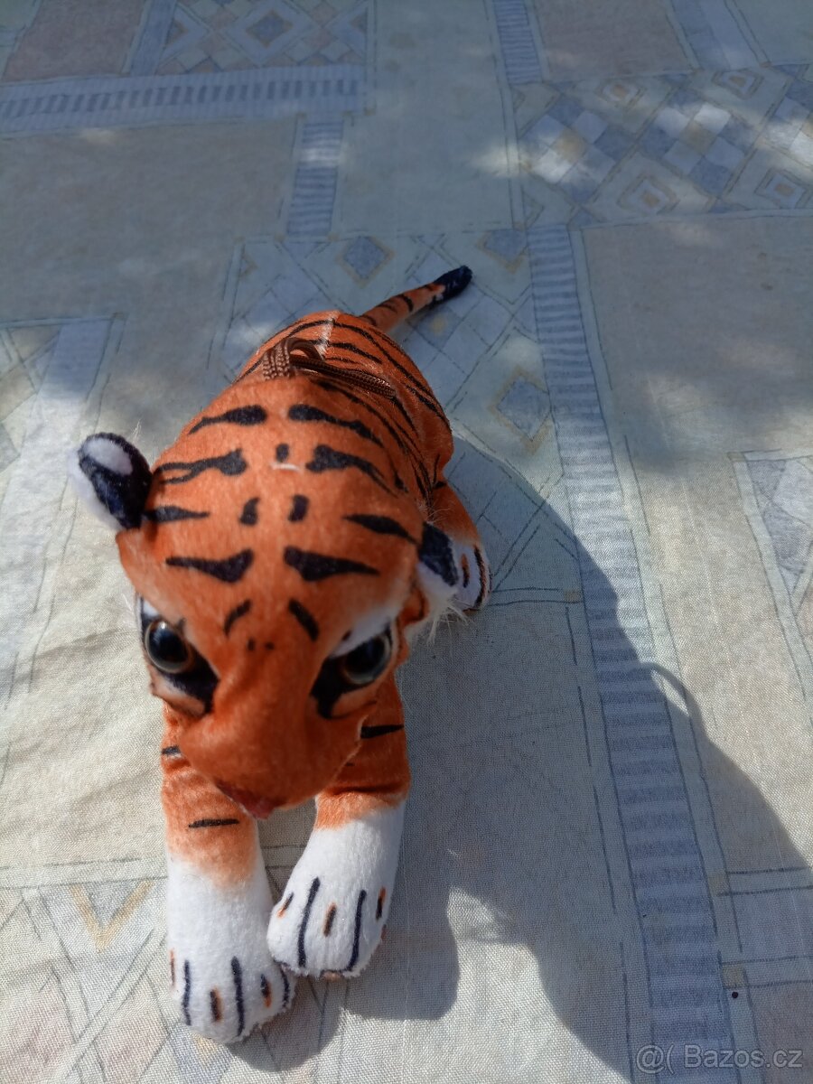 plyšoví tygři - 10