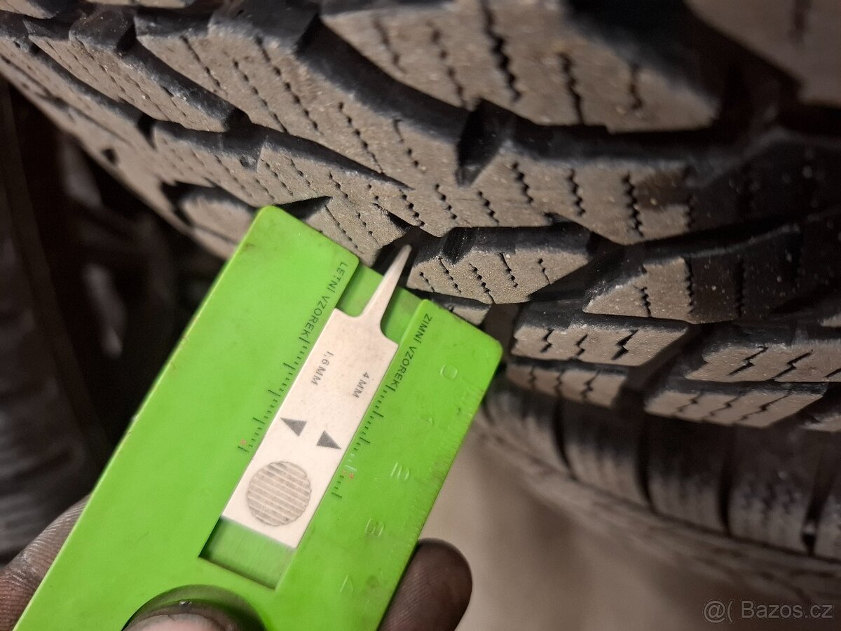 Prodám zánovní letní sadu kol 205/60 R16 KAMIQ, SCALA - 10