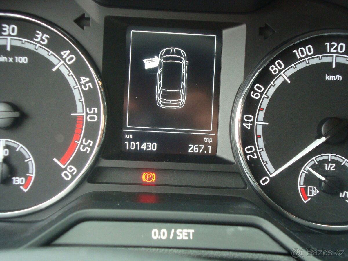 Škoda Octavia 3 combi 2.0TDi,101.400km - 10