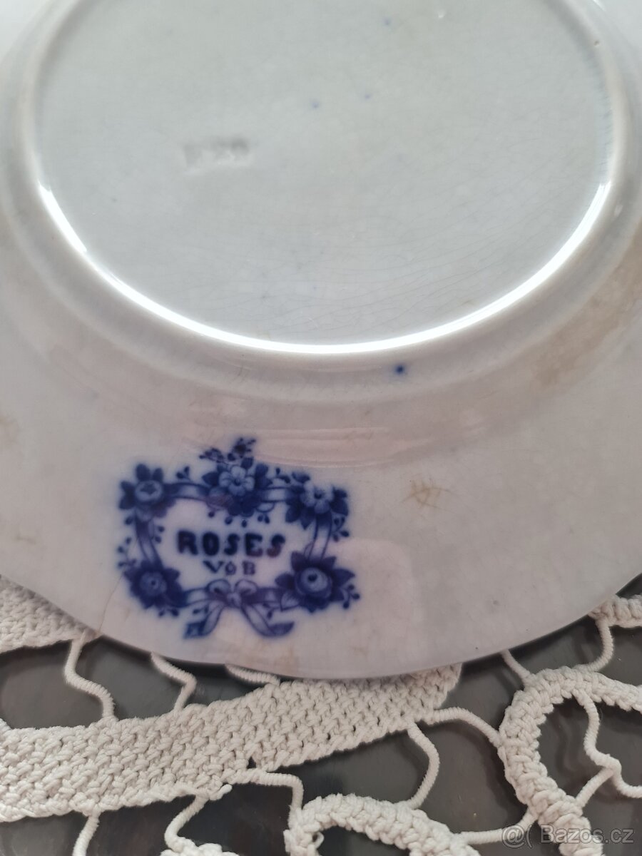 sada starožitných talířů Villeroy & Boch - 10