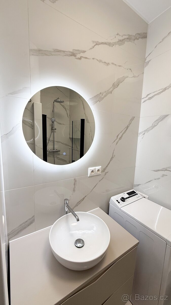 Pronajem bytu 1+kk 18,2 m² Ortenovo náměstí - Holešovice - 10