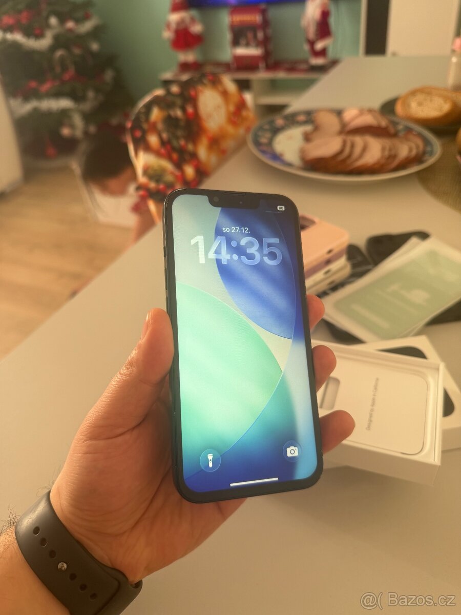 iPhone 13 black 128 gb - 10