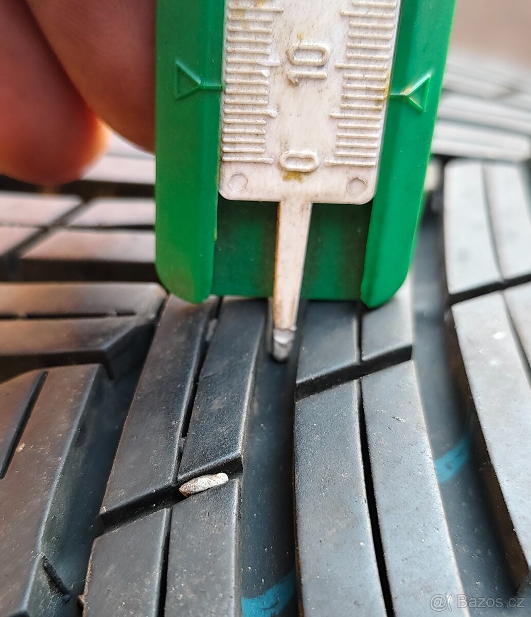 Použité celoroční pneu 215/45/16 TOYO - 10