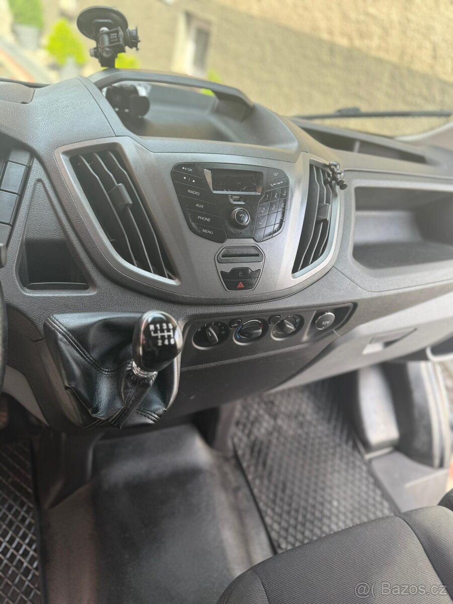 Ford Transit valník - 10