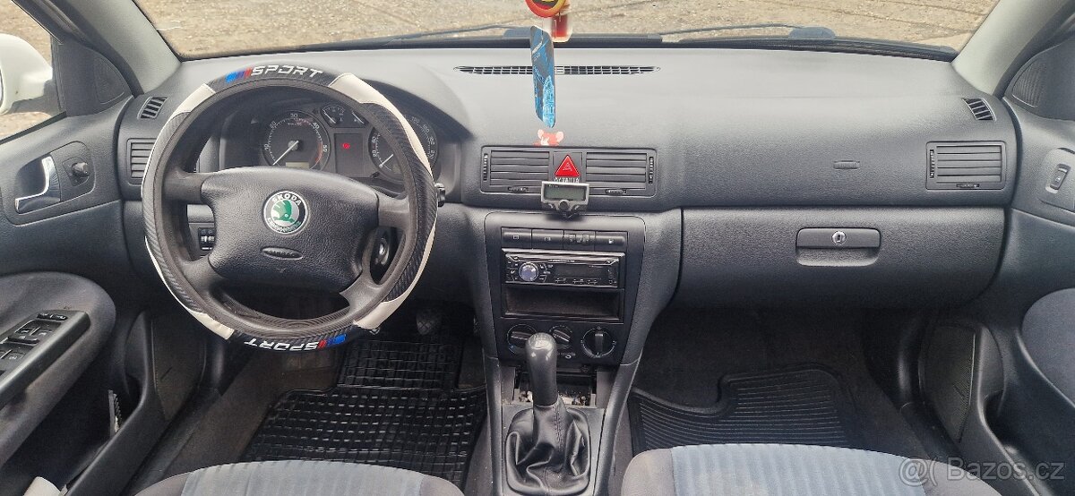 Škoda Octavia 1.9TDI 66kw r.v.2003 - 10