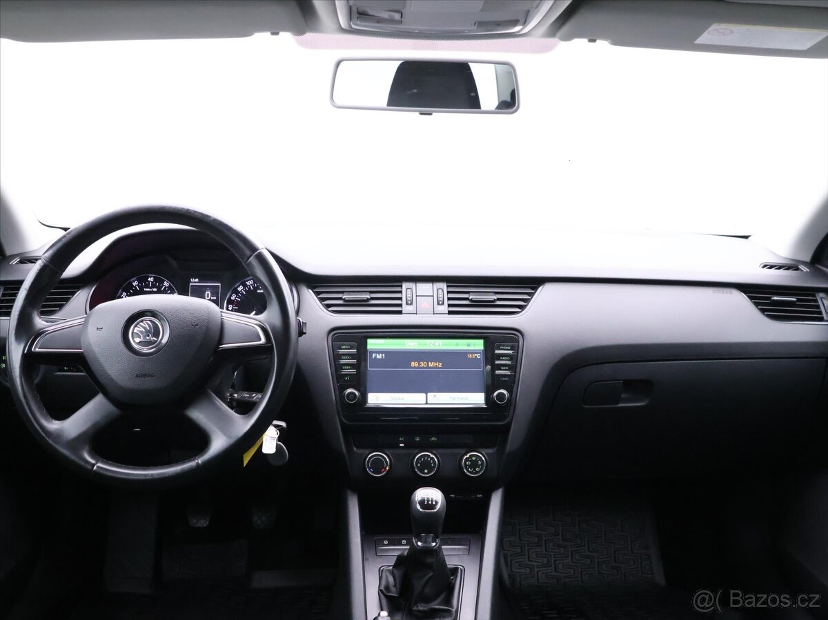 Škoda Octavia 1,2 TSI 77KW Klima Navigace (2013) - 10