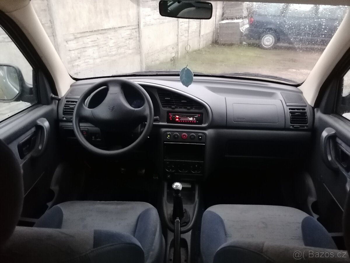 Citroen berlingo 2,0 HDI díly - 10