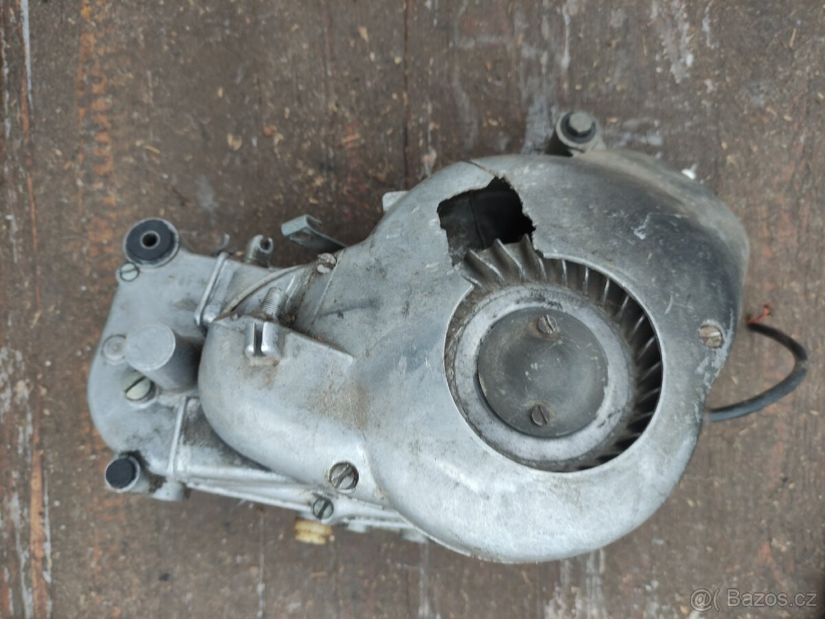 Motor Simson Star - 10