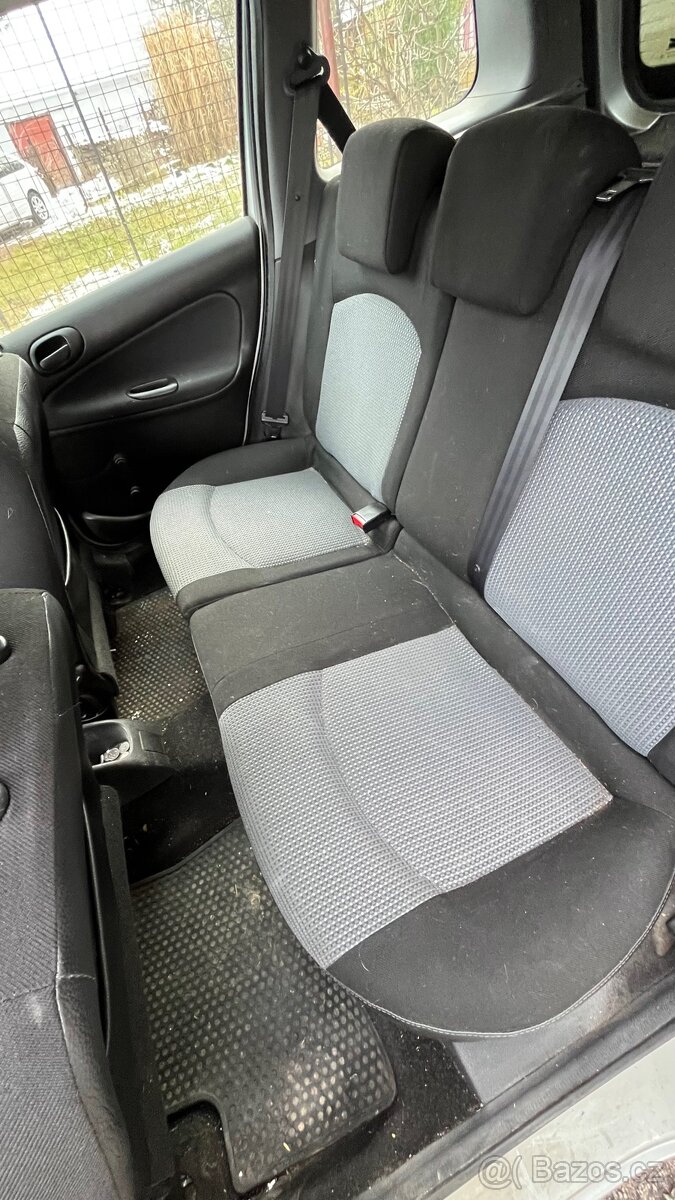 Peugeot 206 SW 1.4i - 10