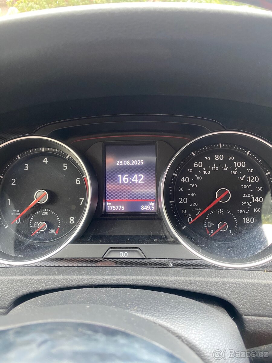 Prodám VW Golf mk7 GTI - 10