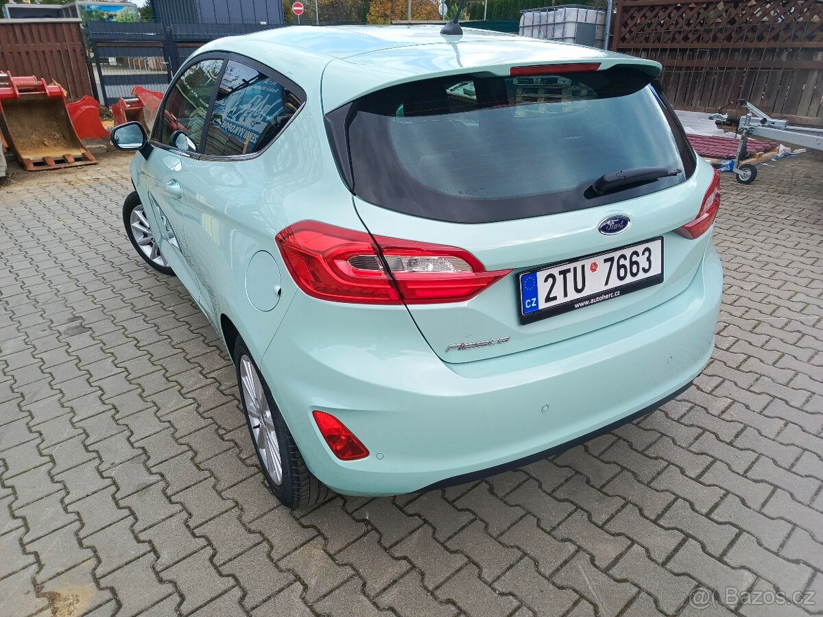 Ford fiesta - 10