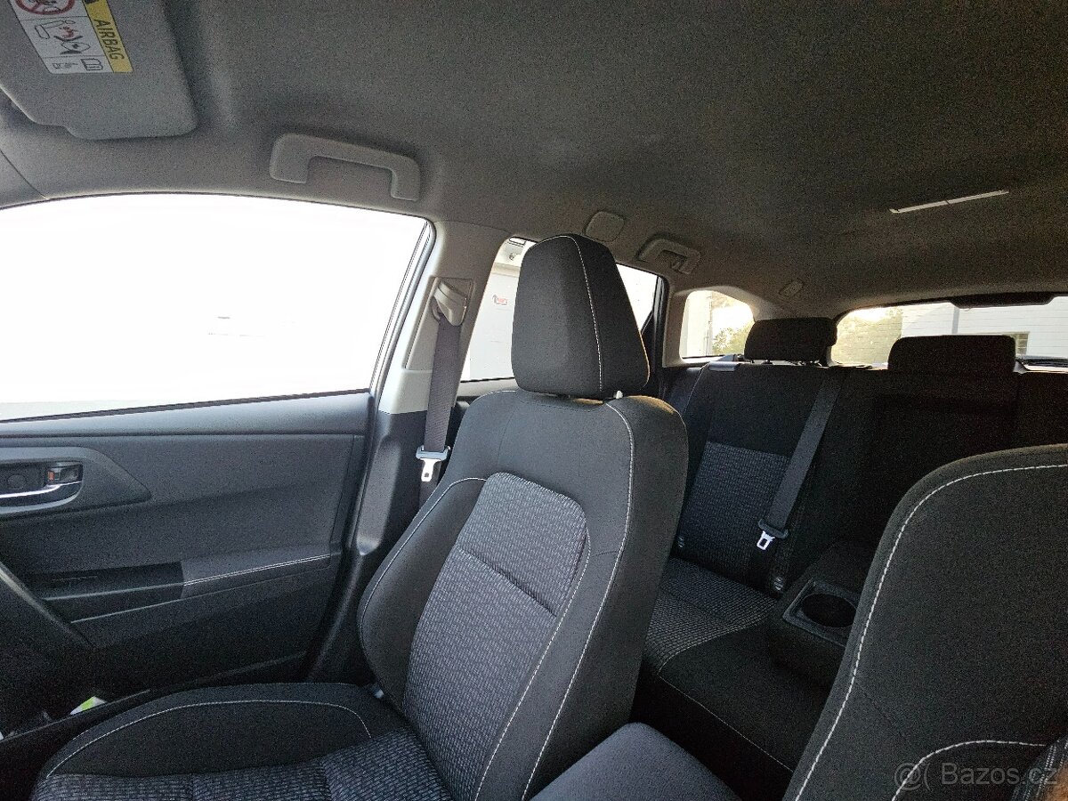 Toyota Auris Ts 2.0D - 10