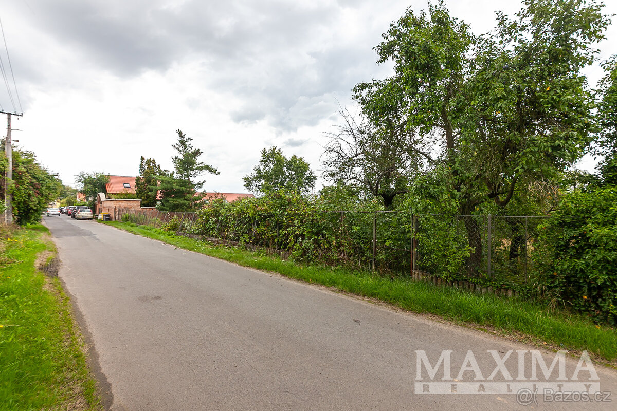 Pozemek o ploše 3823 m2 - Dolní Beřkovice, Podvlčí - 10