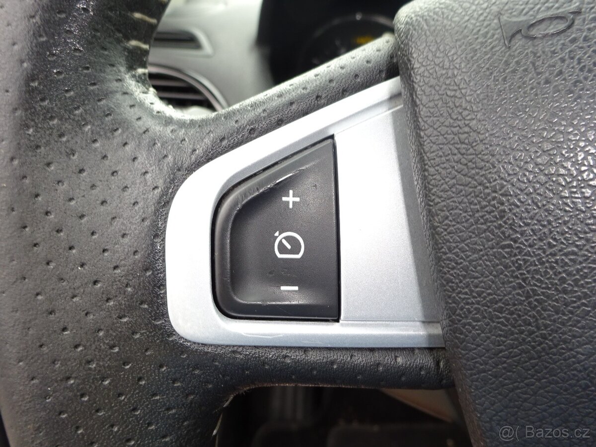 Renault Mégane 1,5 DCI - 10