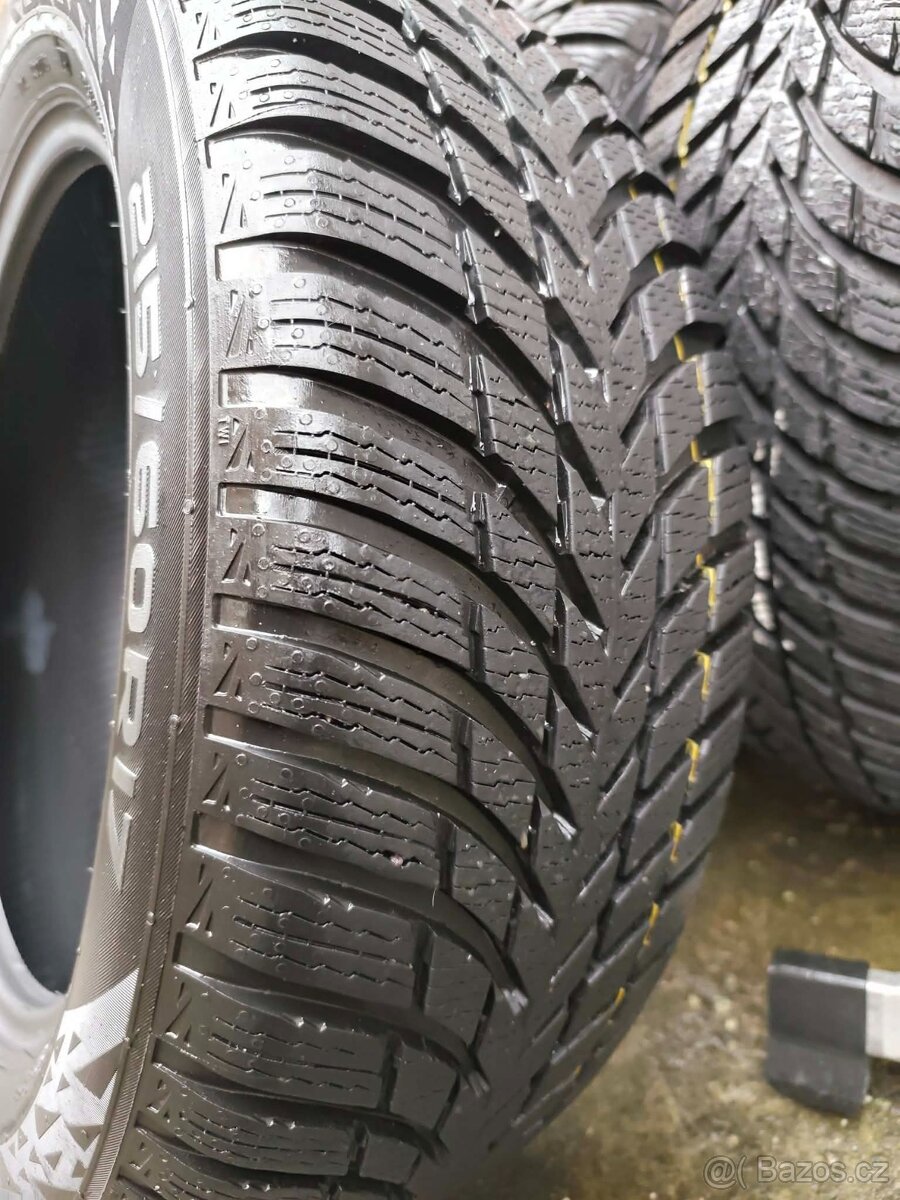 215/60 R17 96H NOKIAN Snowproof - 10