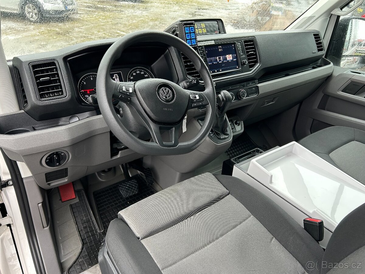 VW Crafter - 2.0 TDI Sanitní vůz - DSG 4x4 - 10
