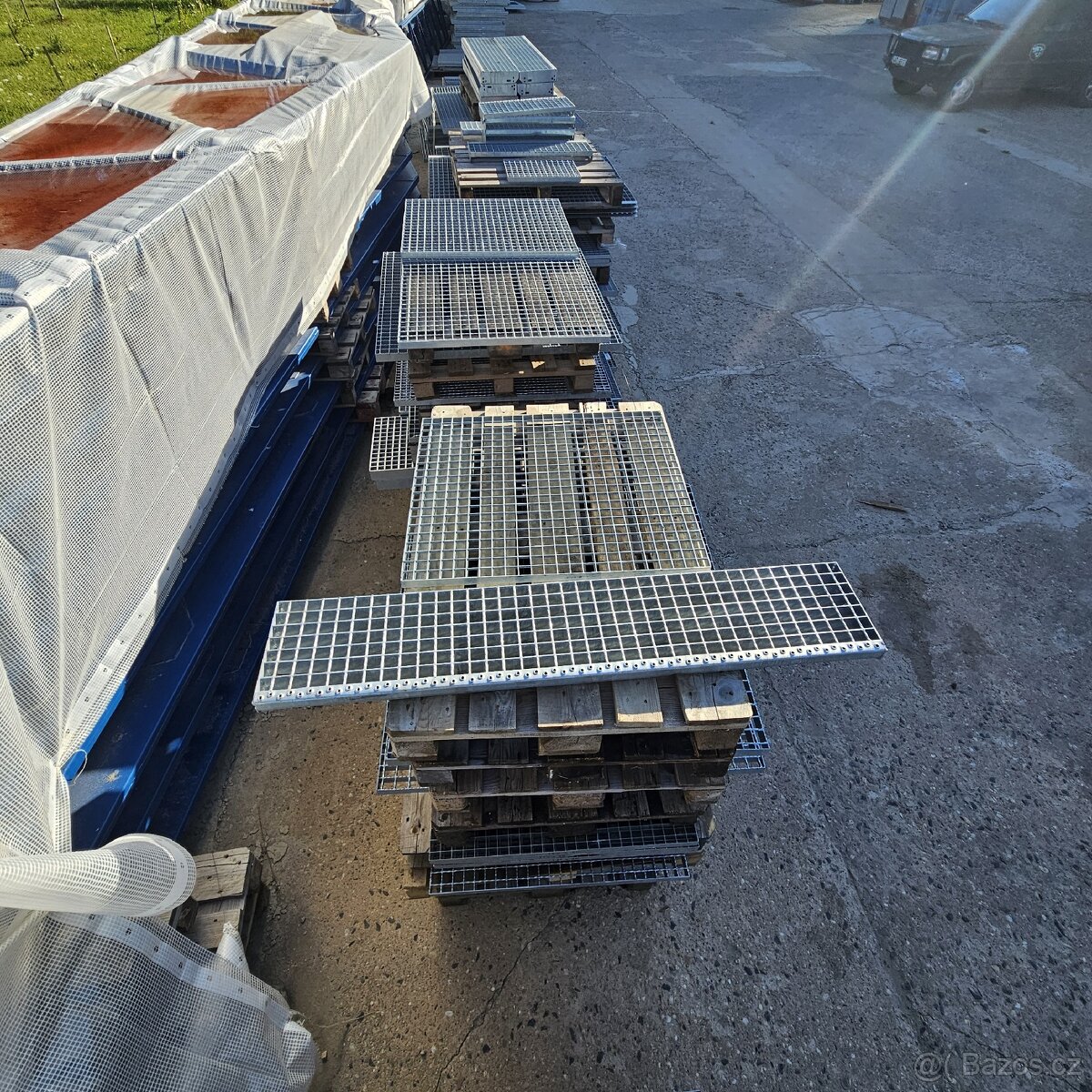 Vyprodej ozinkovane pochozi rosty a schodnice - 10