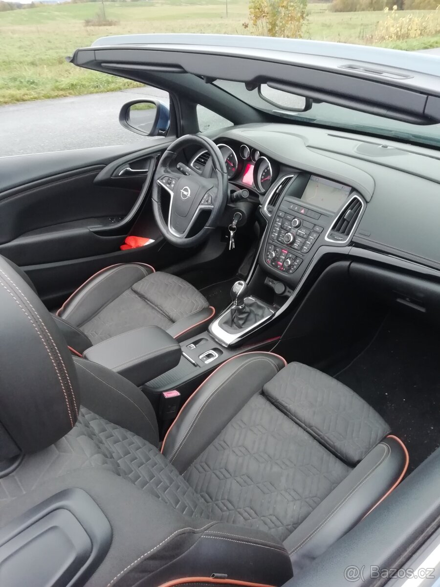 Opel Cascada 1,4turbo INNOVATION 160tkm - 10