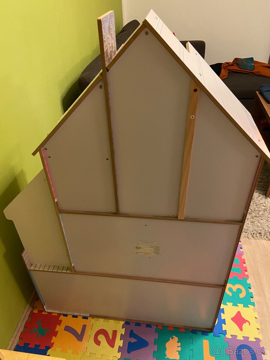 Domeček pro panenky značky KidKraft - 10