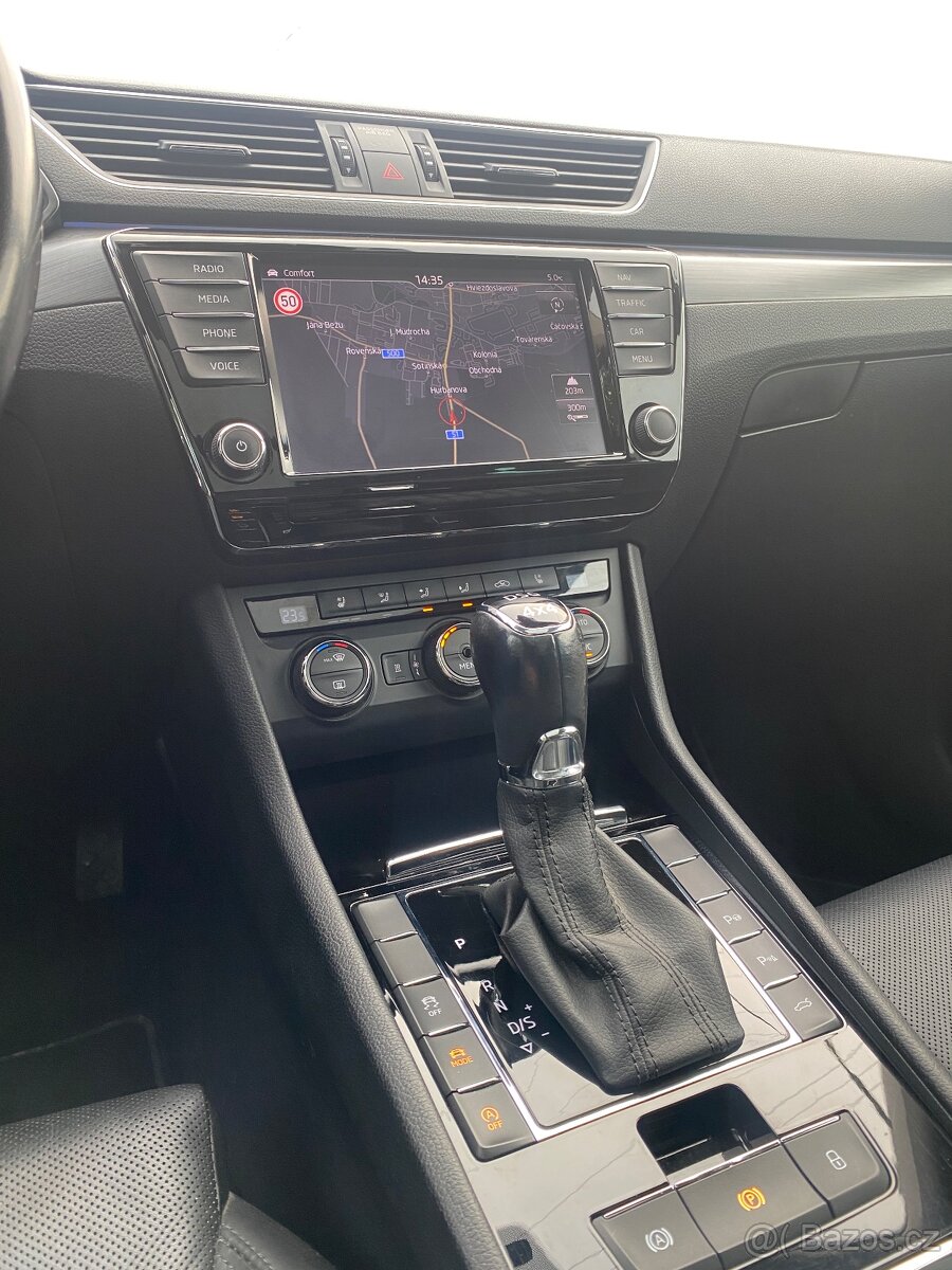 Škoda Superb 2.0 TDI 140kW DSG 4x4 - 10