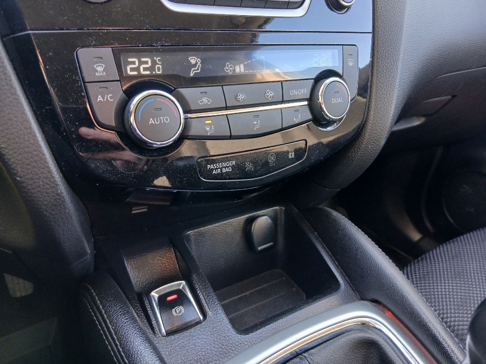 Nissan Qashqai 1.6 DIG-T 120KW - 10