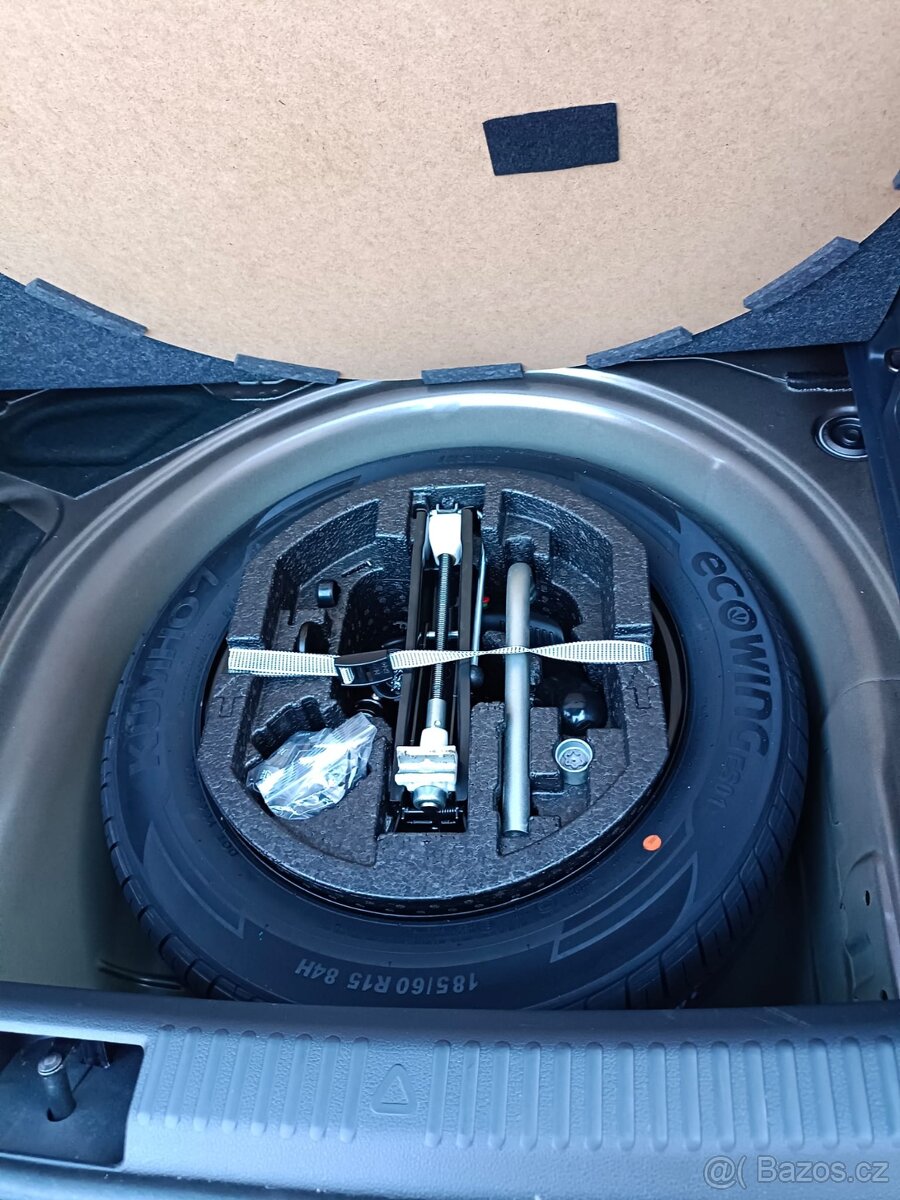 Prodám Fabia Edice 100 Style 1,0 TSI 70 kw - 10