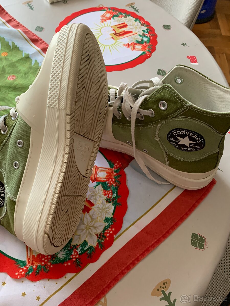 Converse CHUCK TAYLOR. Vel 42. - 10