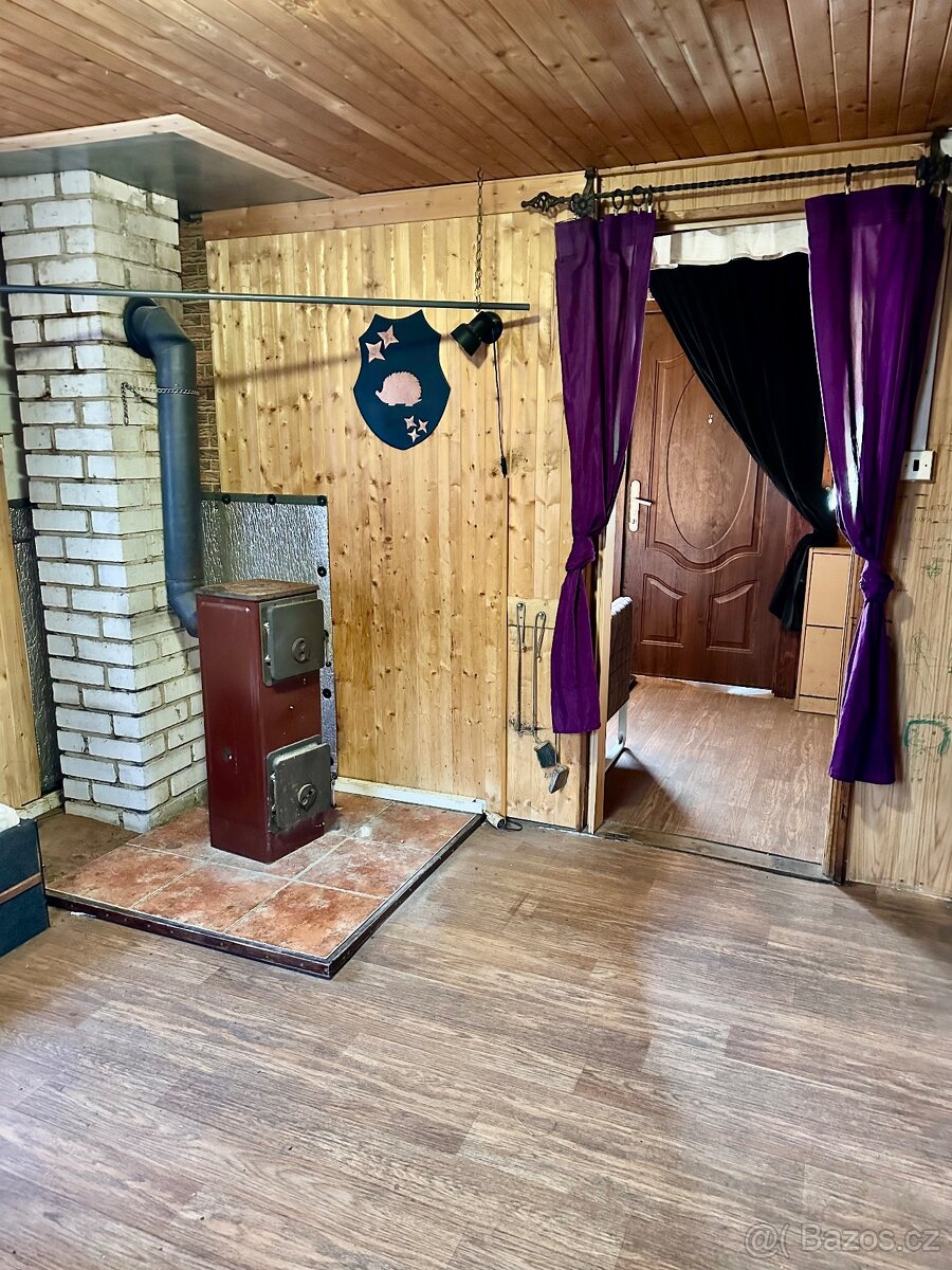 Chata 3+1 , 52m2 okres Praha východ - 10