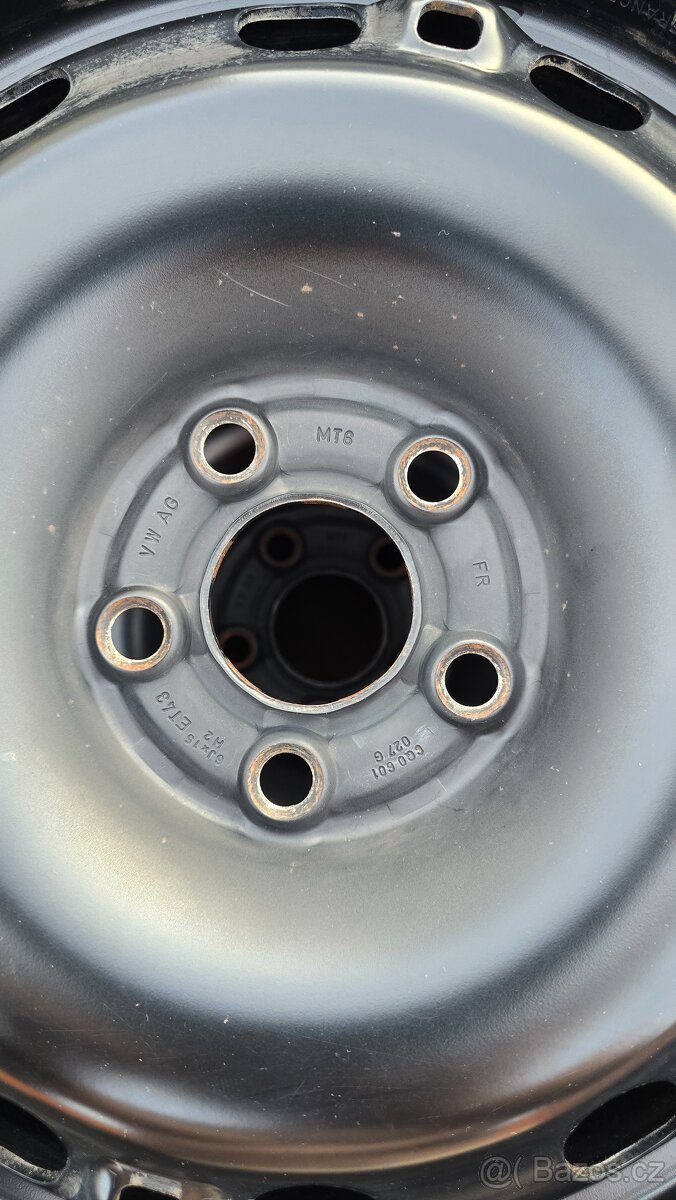 Michelin Energy saver 195/65/15 včetně disků - 10