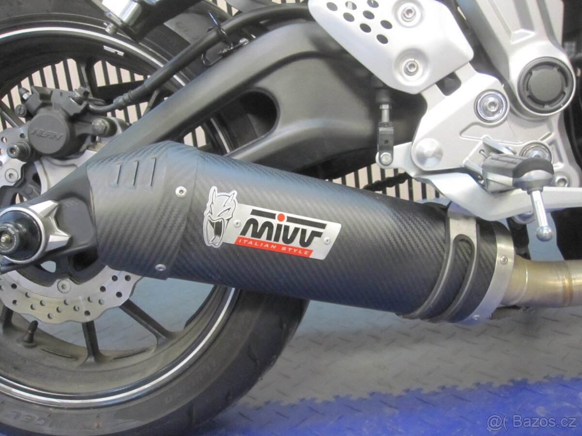Yamaha MT-07 - 10