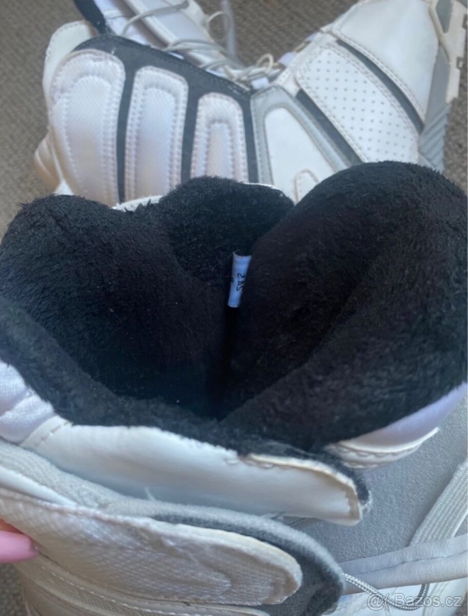 SNB boty NITRO CROWN, vel.Mondo 24,5. - 10