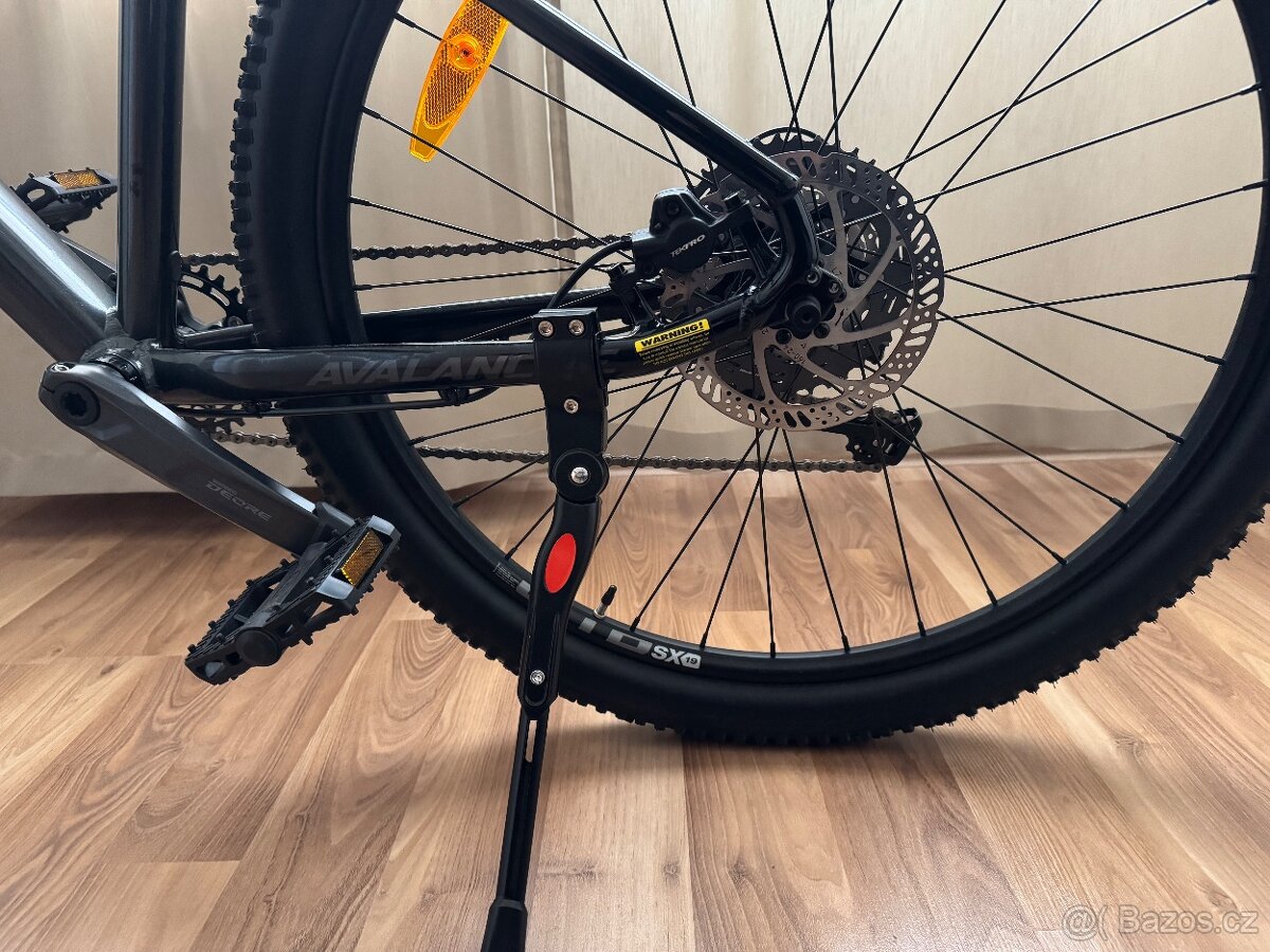 Horské kolo – GT Avalanche 27,5" - 10