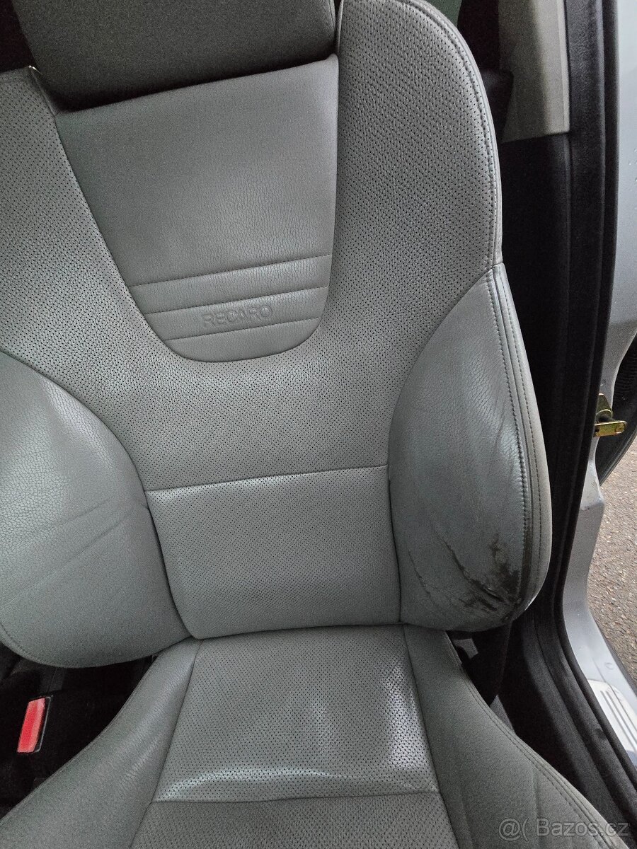 Ford mondeo ST220 - 10