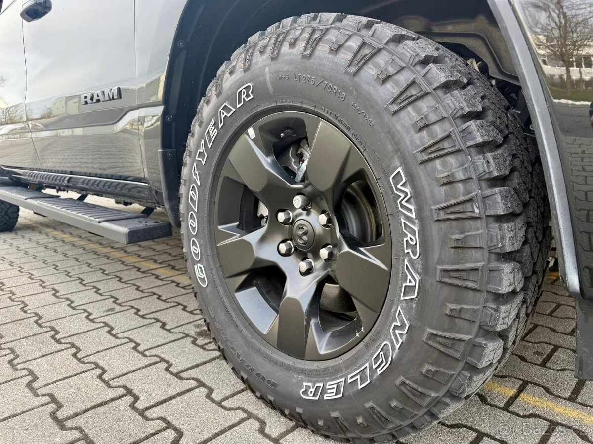 Dodge RAM 3.0T CREWCAB 4x4 (č.1130) - 10