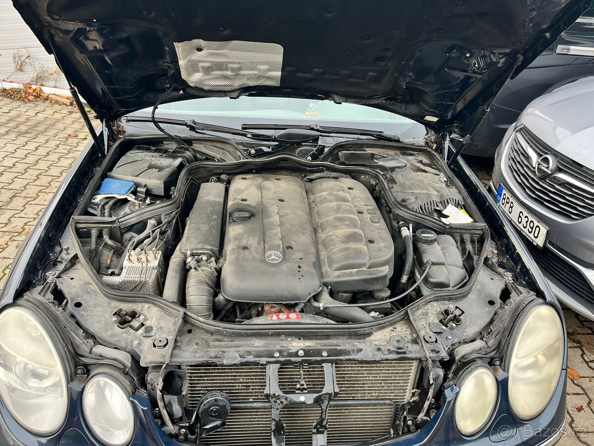 Prodej MB E 280 cdi - 10