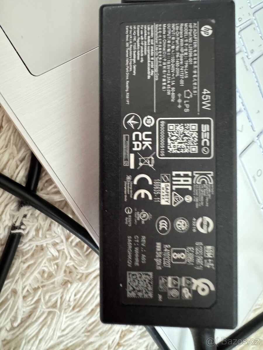 Prodám notebook HP 15s - 10