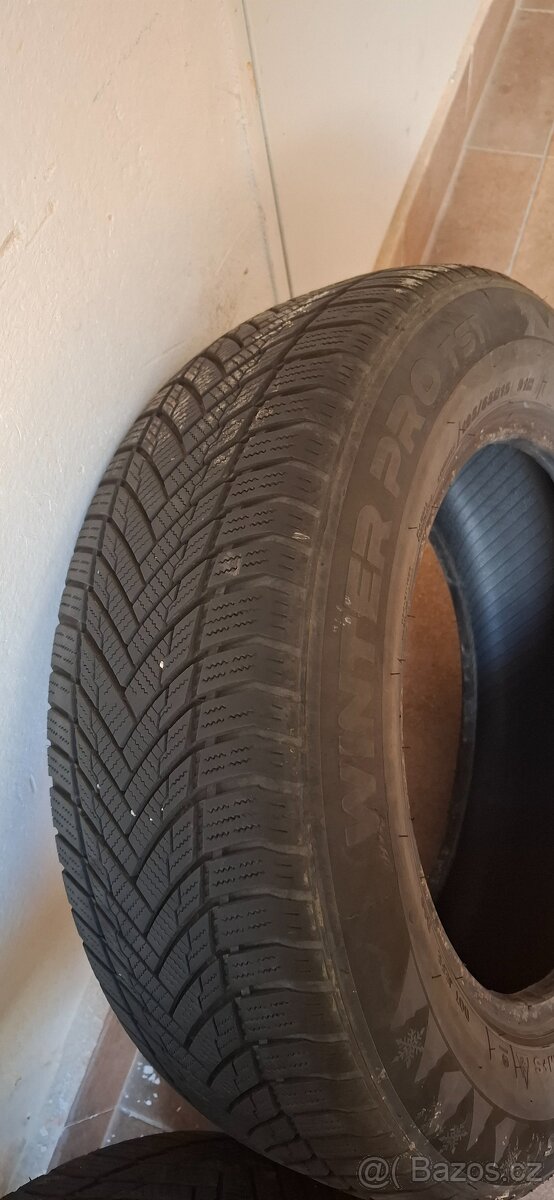 2x Pneu zimní 195/65 R15 Dot 3322 - 10
