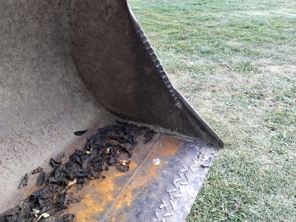 Nakladač Hanomag 6D - 10