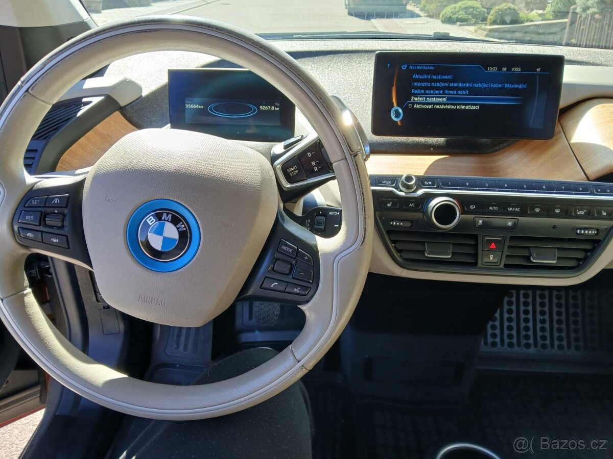 BMW I3, servis RENOCAR, 2015, dojezd 190km, 38 tkm - 10