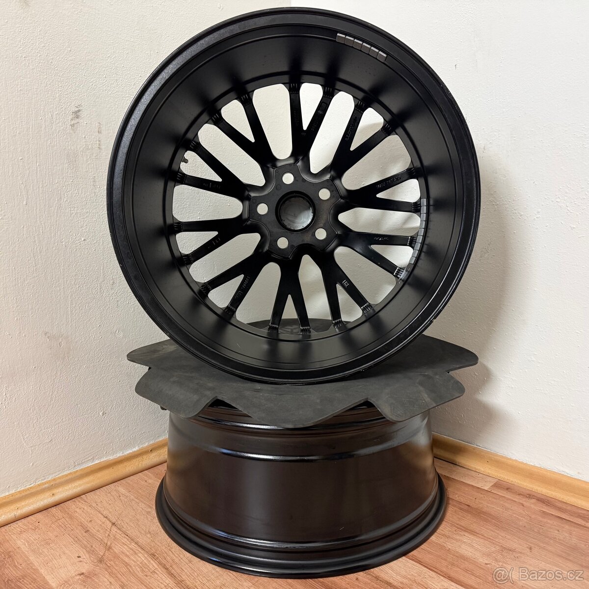 NOVÁ TOYOTA RAV4/HIGHLANDER 5x114,3 R19 ET39+TPMS - 10