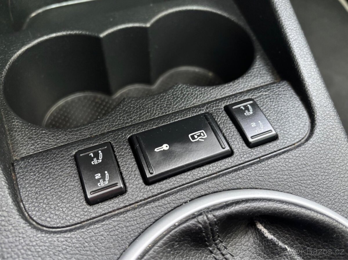 ŠKODA ROOMSTER 1.6 77 KW SCOUT - 10