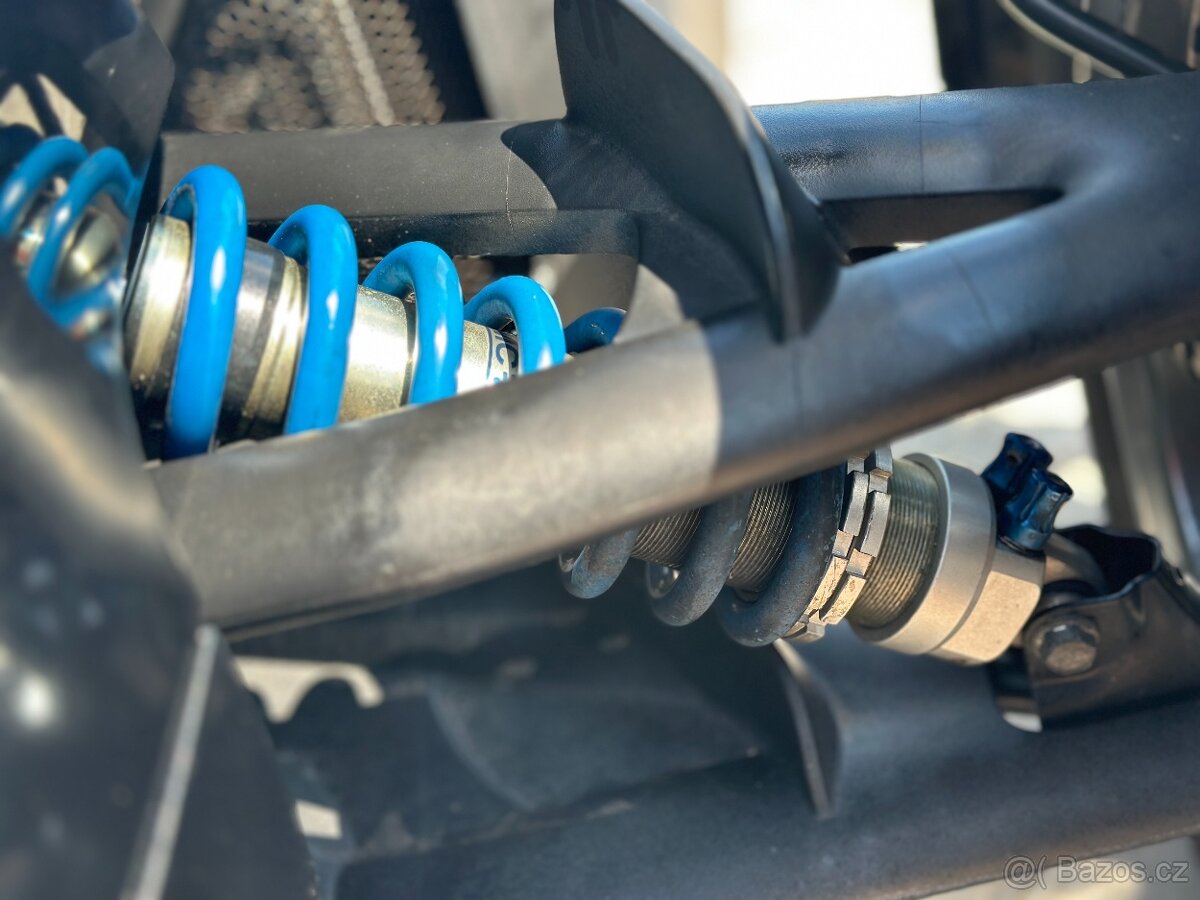 Can-am Spyder 990 RTS SE5 MY2010 - 10