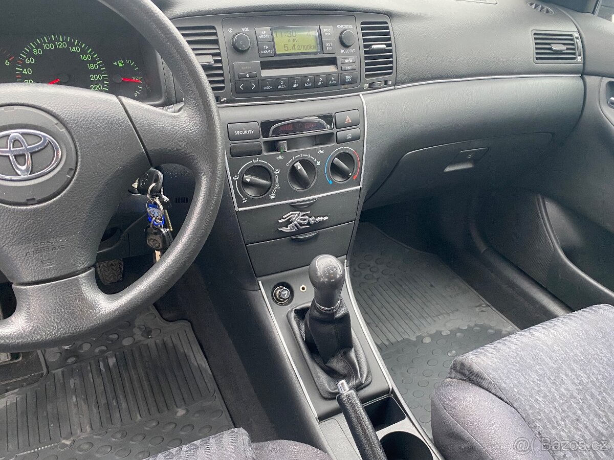 Toyota Corolla 2.0 D4-D 66 kW - 10