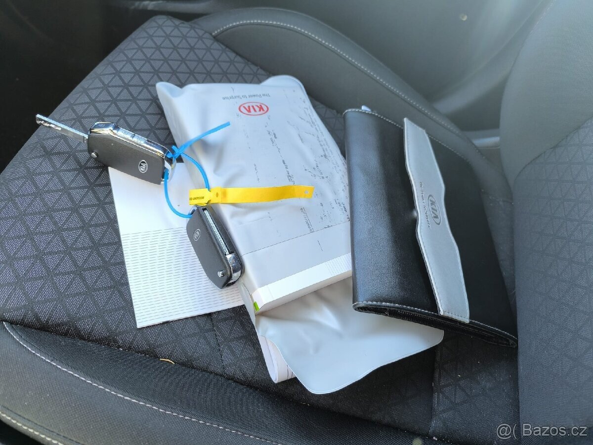 KIA CEE'D 1,6 CRDI 70 000 KM - 10